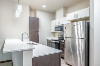 Whitney Point in Madison, WI - Building Photo - Interior Photo