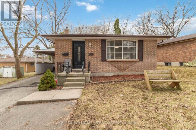 156 Paperbirch Crescent in London, ON - Building Photo - Building Photo