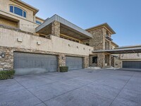 5 Promontory Pointe Ln in Las Vegas, NV - Building Photo - Building Photo