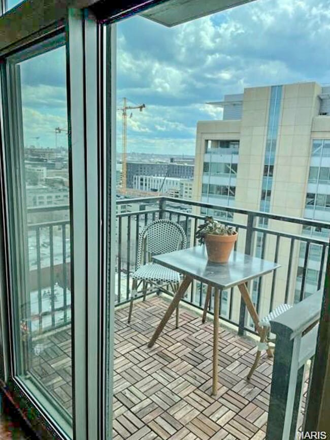property at 4909 Laclede Ave