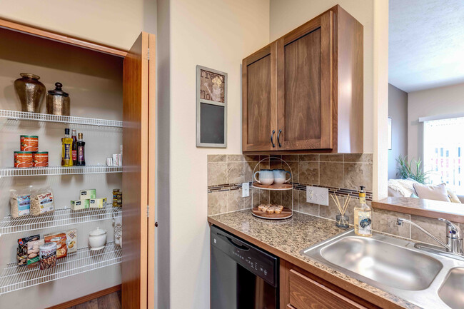 The Homestead in Spokane Valley, WA - Building Photo - Building Photo