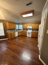 6400 Harmonson Rd in North Richland Hills, TX - Building Photo - Building Photo