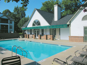 Westbury Mews in Summerville, SC - Foto de edificio - Building Photo