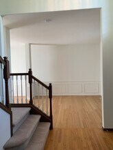 7605 Ridge Way in Edmonds, WA - Building Photo - Building Photo