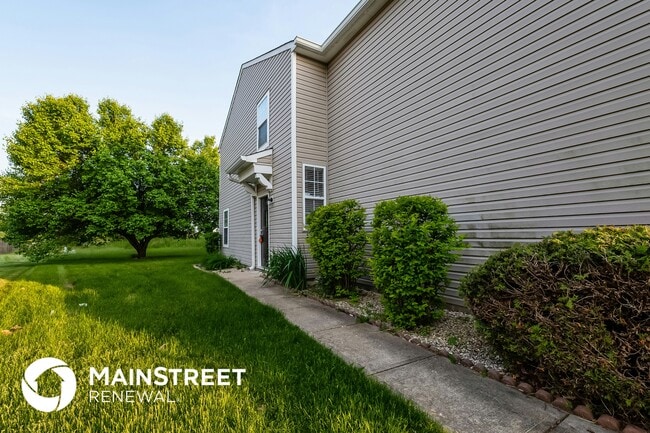 4549 Connaught Dr E in Plainfield, IN - Building Photo - Building Photo