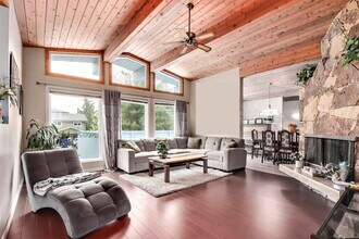 14441 Chartwell Dr in Surrey, BC - Building Photo - Building Photo