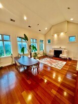 1249 W Melrose St in Chicago, IL - Building Photo