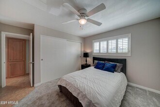 5525 E Thomas Rd in Phoenix, AZ - Building Photo - Building Photo