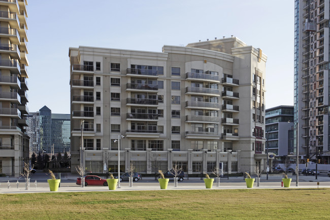 Amica at City Centre in Mississauga, ON - Building Photo - Building Photo