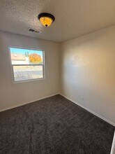 6500 Mesa Alegre Ave NW in Albuquerque, NM - Building Photo - Building Photo