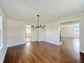 55 Mayflower Ave in Stamford, CT - Building Photo - Building Photo