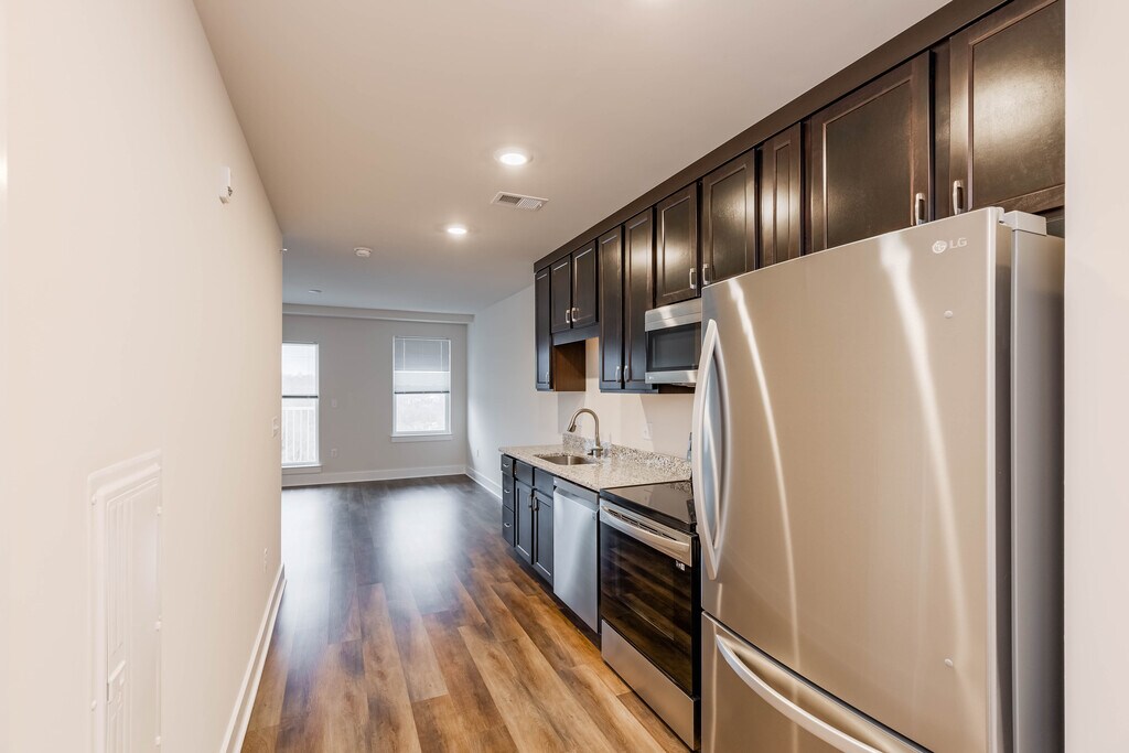 Fox Plan Brand New! Apartments in Monroeville, PA