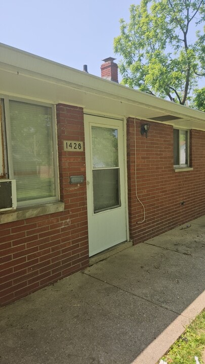 1428 N Campbell Ave in Indianapolis, IN - Building Photo