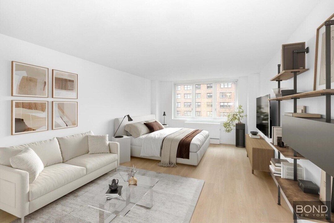 115 E 34th St in New York, NY - Building Photo