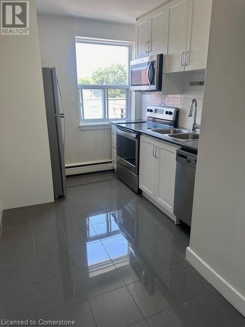 property at 2 Grant Blvd