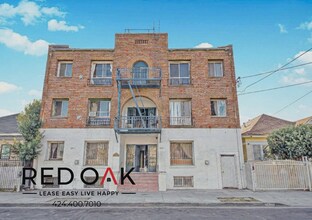 1243 S Mariposa Ave, Unit 25 in Los Angeles, CA - Building Photo - Building Photo