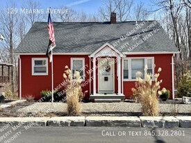 129 Mearns Ave in Highland Falls, NY - Building Photo
