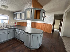 261 E Birdsall Dr in Battle Creek, MI - Building Photo - Building Photo