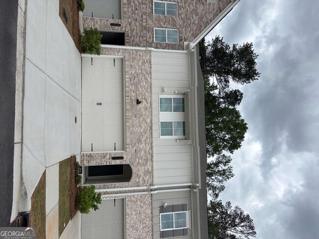 property at 3741 Denton Dr