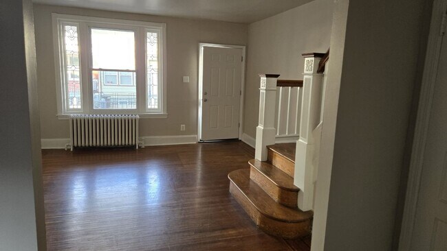 5838 Carpenter St in Philadelphia, PA - Building Photo - Building Photo