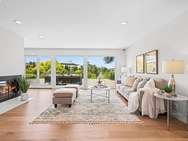 627 E Angela St in Pleasanton, CA - Building Photo - Building Photo