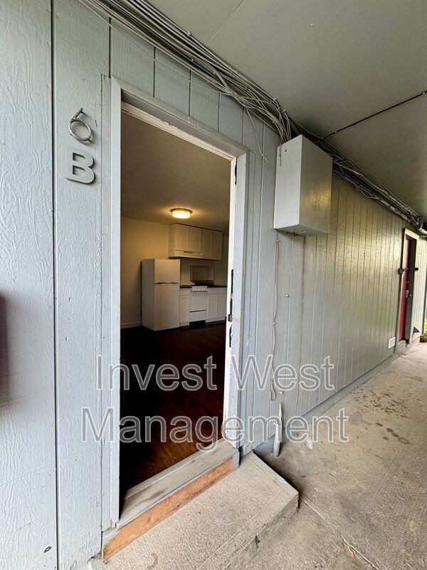 1960-1933 33rd Ave in Longview, WA - Building Photo - Building Photo