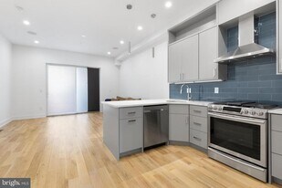 1544 S 20th St in Philadelphia, PA - Building Photo