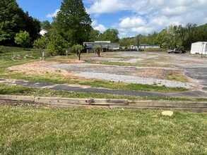 103 Old Jims Branch Rd in Swannanoa, NC - Building Photo - Building Photo
