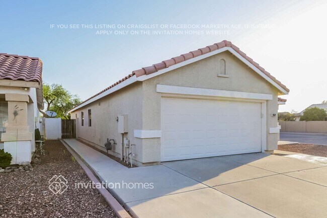 10502 W Windsor Blvd in Glendale, AZ - Foto de edificio - Building Photo