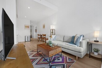 160 Water St in New York, NY - Building Photo - Building Photo