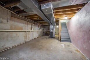 609 W 9th St, Unit B in Wilmington, DE - Building Photo