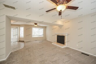 3678 Lake Ave in Aurora, OH - Building Photo - Building Photo