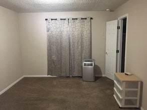 3577 Red Sails Dr in El Paso, TX - Foto de edificio - Building Photo