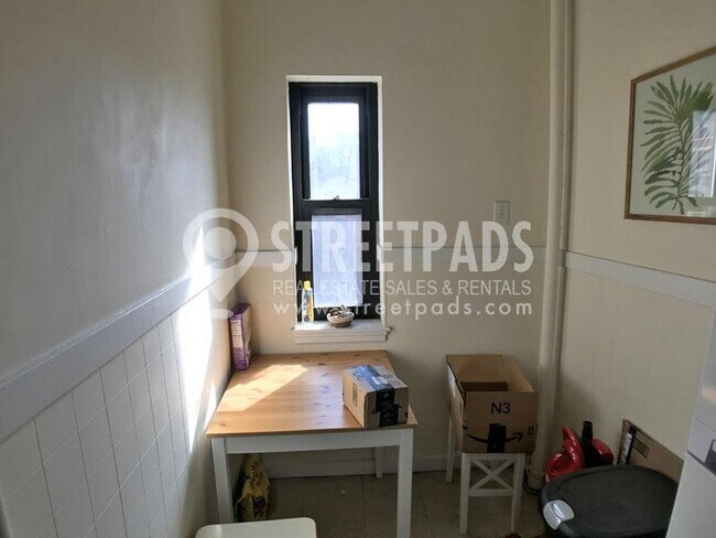504 Beacon St in Boston, MA - Building Photo - Building Photo