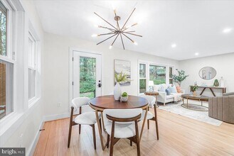 901 Hobbs Dr in Silver Spring, MD - Building Photo - Building Photo