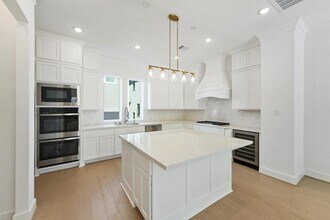 3504 Bridgewater Oaks Ln in Houston, TX - Building Photo - Building Photo