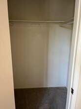 4857 College Ave, Unit 301 in San Diego, CA - Foto de edificio - Building Photo