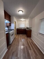 722 S Magnolia Ave in Monrovia, CA - Building Photo