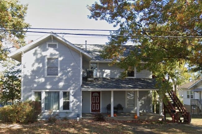 101 E 12th St, Unit #2