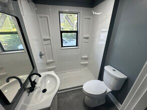 230 W 29th St in Indianapolis, IN - Building Photo - Building Photo