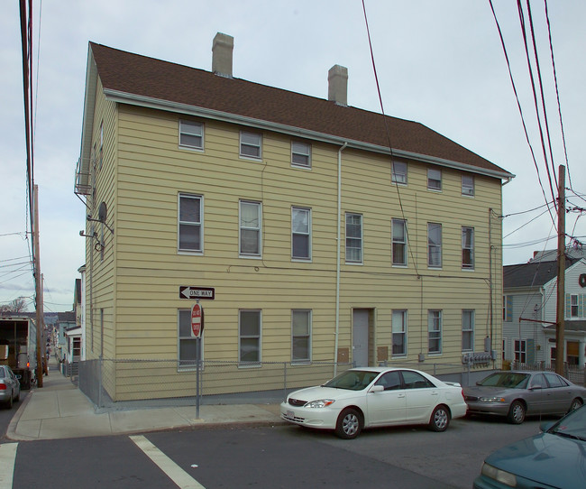 179 Grant St in Fall River, MA - Building Photo - Building Photo