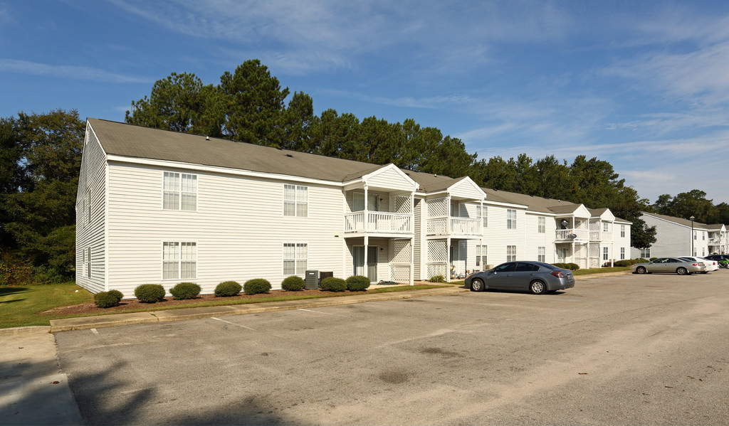 Four Oaks Apartments in Florence, SC