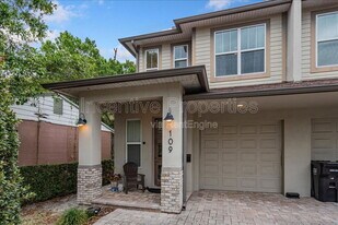 109 E Evans St in Orlando, FL - Building Photo
