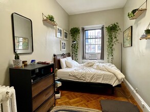 131 Newbury St, Unit 4F in Boston, MA - Foto de edificio - Building Photo