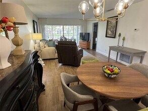 5246 Wedgewood Ln in Sarasota, FL - Building Photo - Building Photo