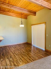 4852 Kendrick Pl in Missoula, MT - Building Photo - Building Photo