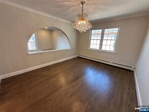 29 Marion Ave in Cliffside Park, NJ - Building Photo - Building Photo
