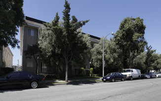 Santa Monica Bay Club Apartments