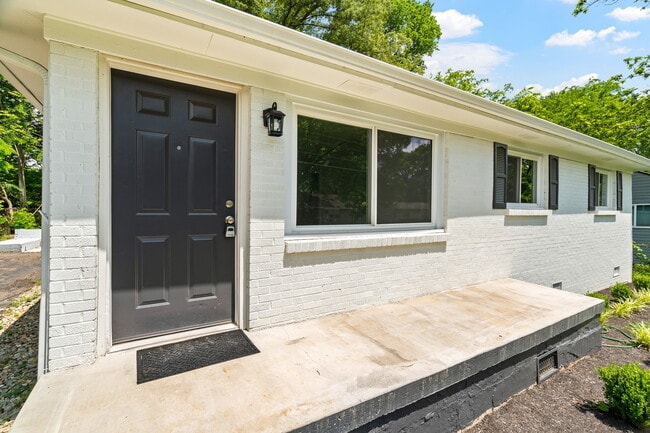 415 Taliwa Dr in Knoxville, TN - Building Photo - Building Photo
