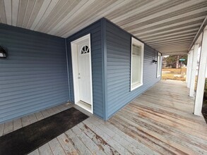 1353 W Grand Ave in Wisconsin Rapids, WI - Building Photo - Building Photo